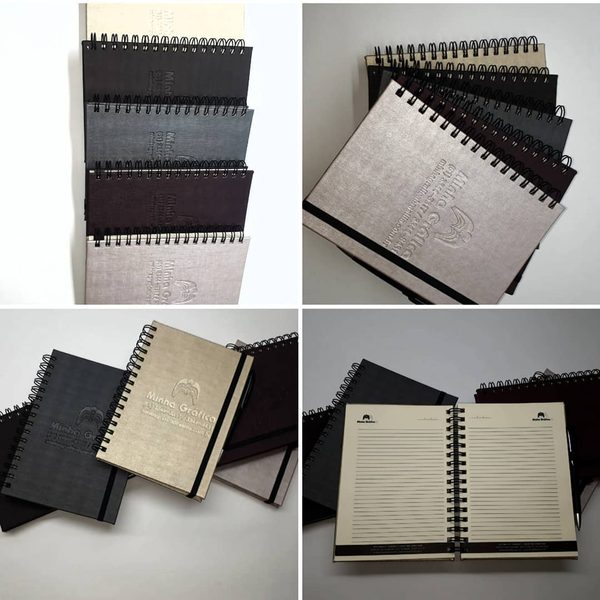 Agendas e cadernos com wiro